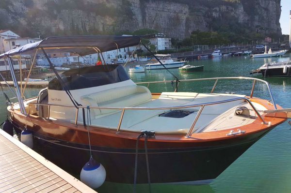Noleggio barche Sorrento | Tour barca Amalfi | Capri Boat Tour | Positano